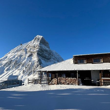 Refuge De Plan-Francey Hotel Moleson Bagian luar foto