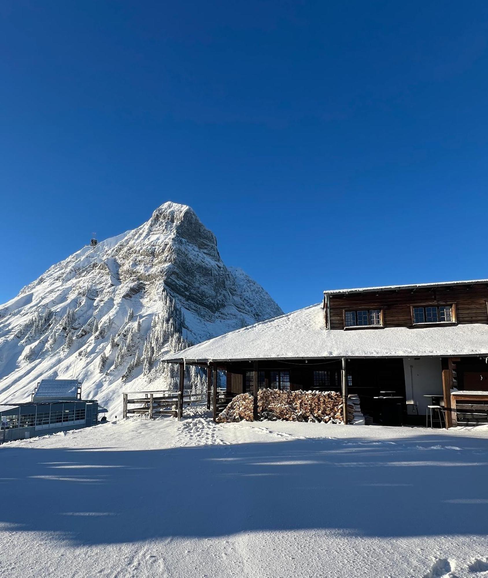 Refuge De Plan-Francey Hotel Moleson Bagian luar foto