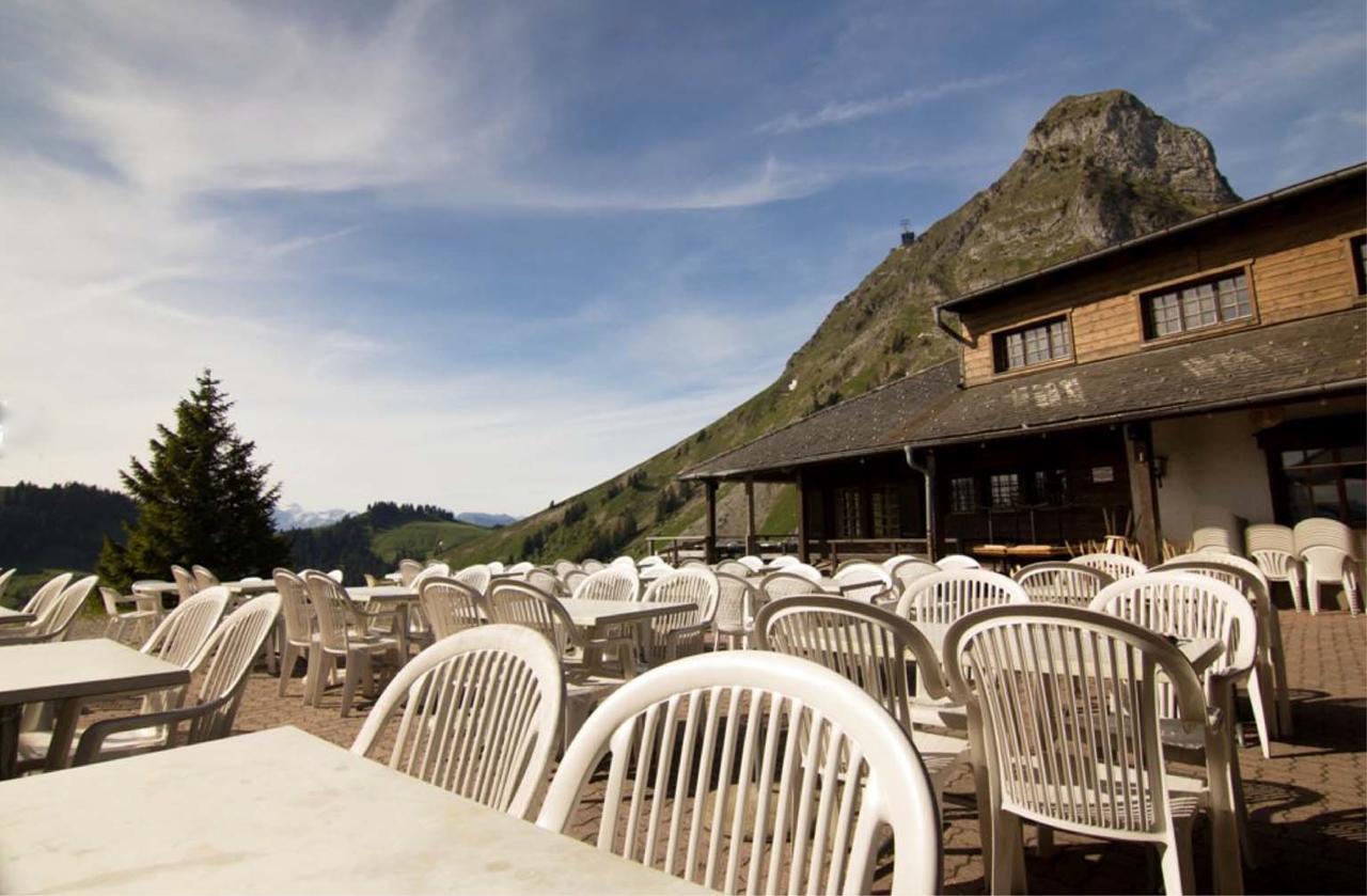Refuge De Plan-Francey Hotel Moleson Bagian luar foto