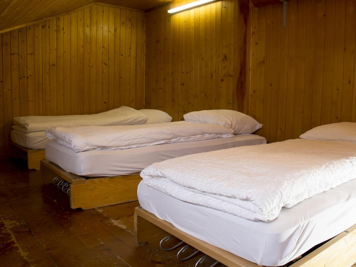 Refuge De Plan-Francey Hotel Moleson Bagian luar foto
