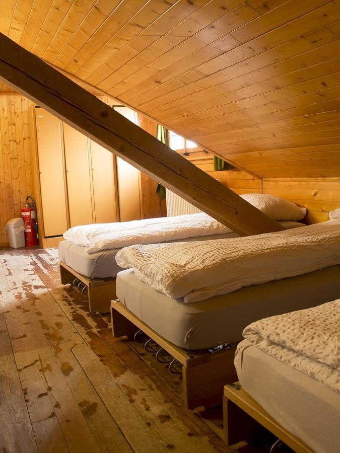 Refuge De Plan-Francey Hotel Moleson Bagian luar foto