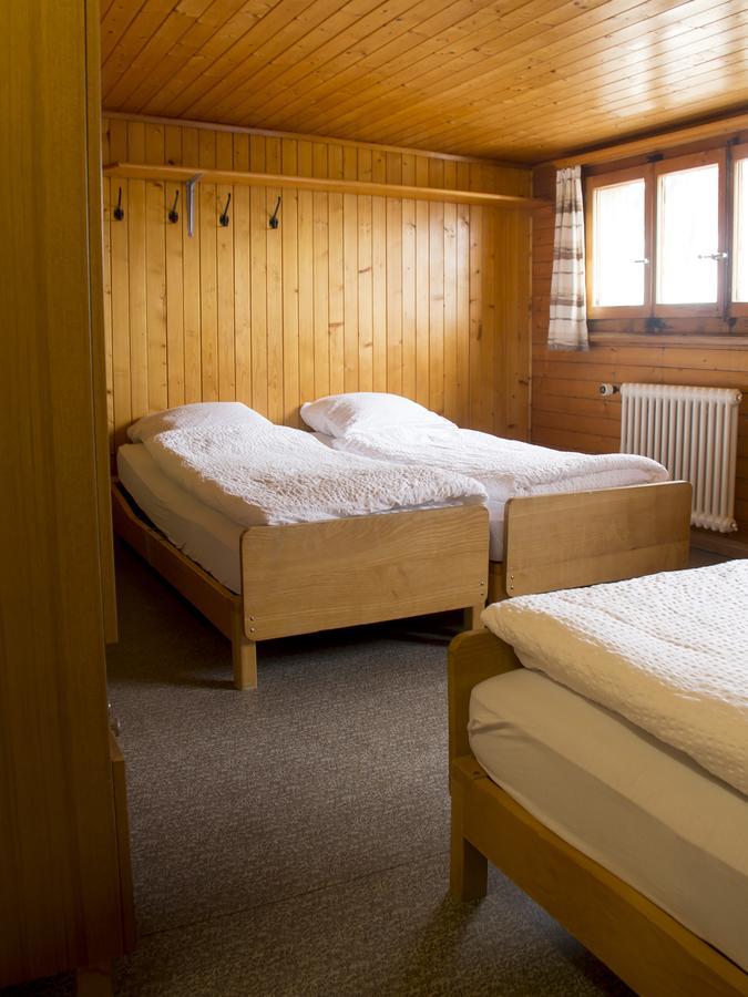 Refuge De Plan-Francey Hotel Moleson Bagian luar foto