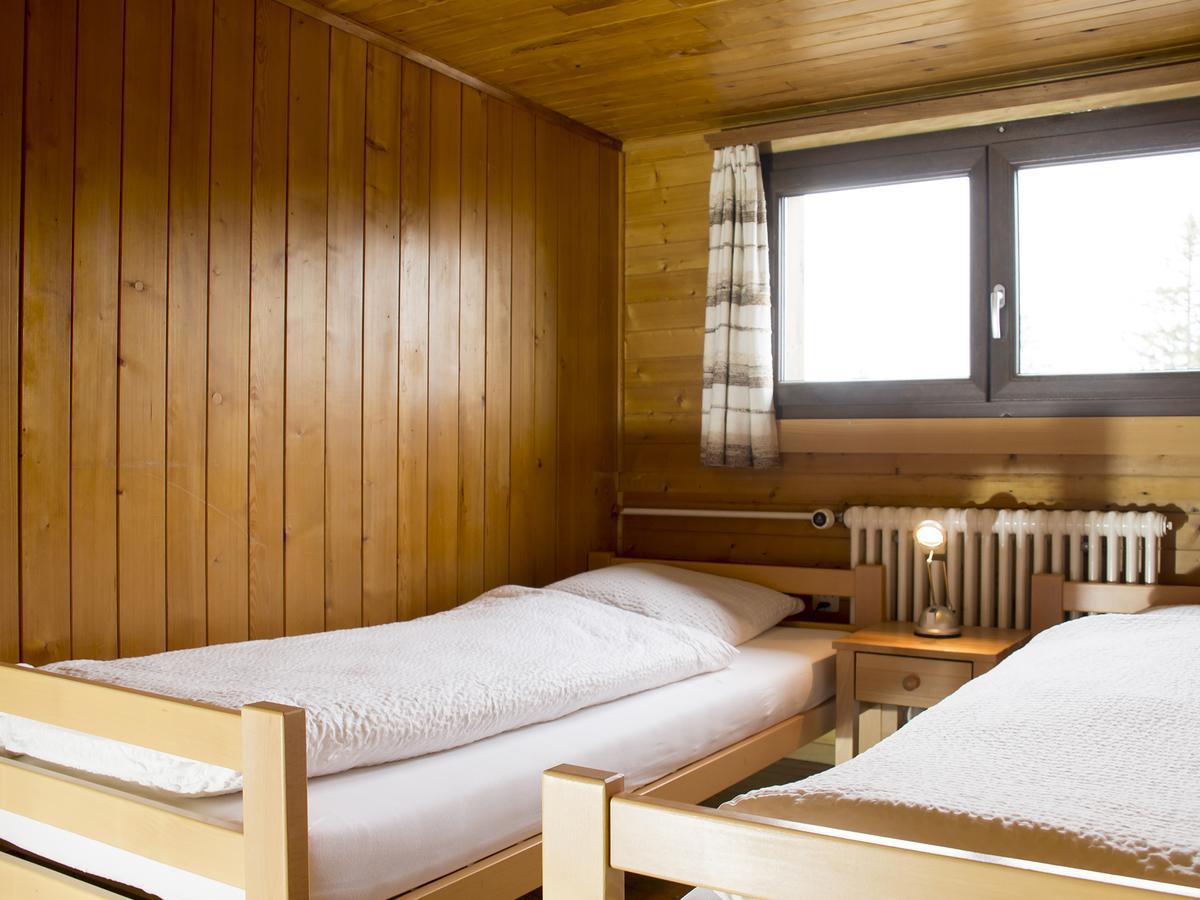 Refuge De Plan-Francey Hotel Moleson Bagian luar foto
