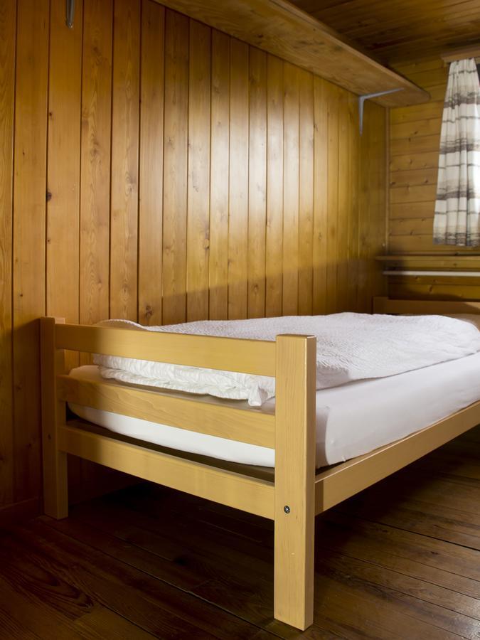 Refuge De Plan-Francey Hotel Moleson Bagian luar foto