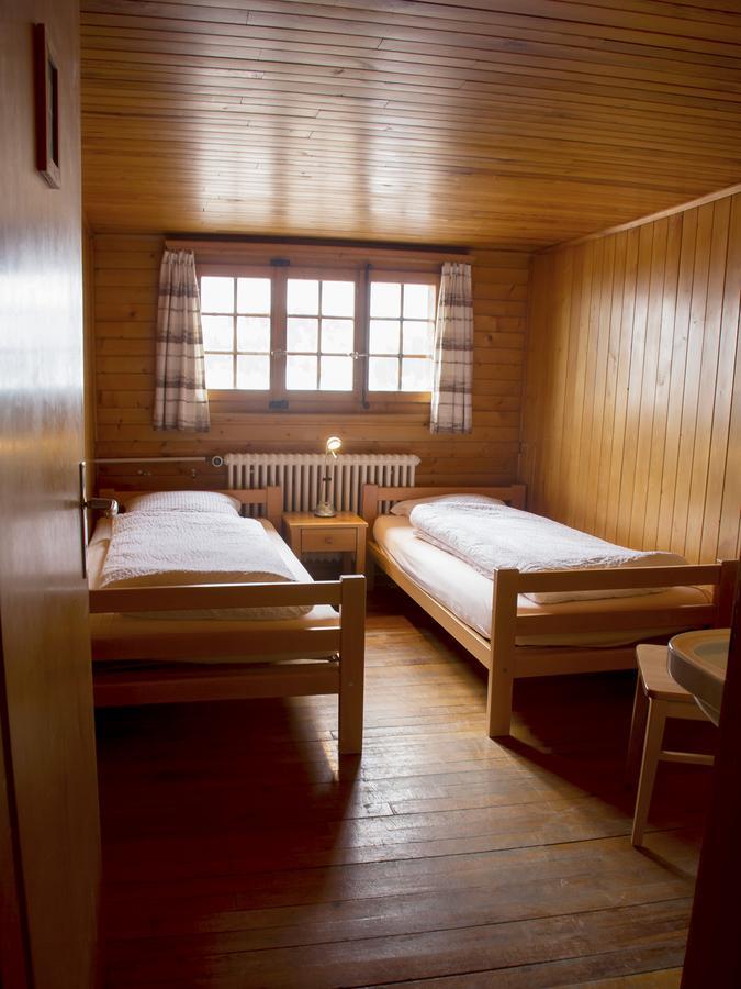 Refuge De Plan-Francey Hotel Moleson Bagian luar foto